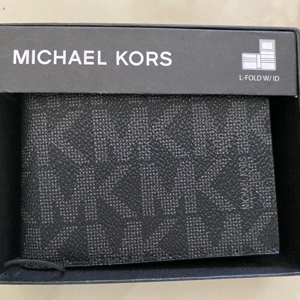 Mens Black Jet Set MK Michael Kors Wallet NEW